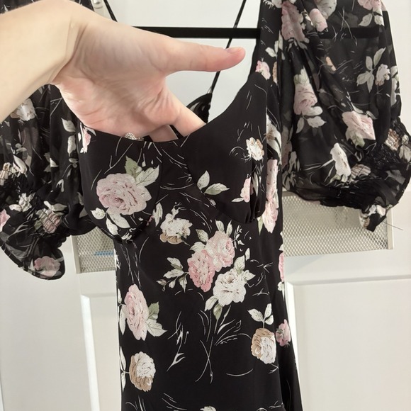 VICI Women's S Avani‎ Black Floral Print Midi Puff Sleeve Dress NWT Cottage Core - Picture 2 of 8